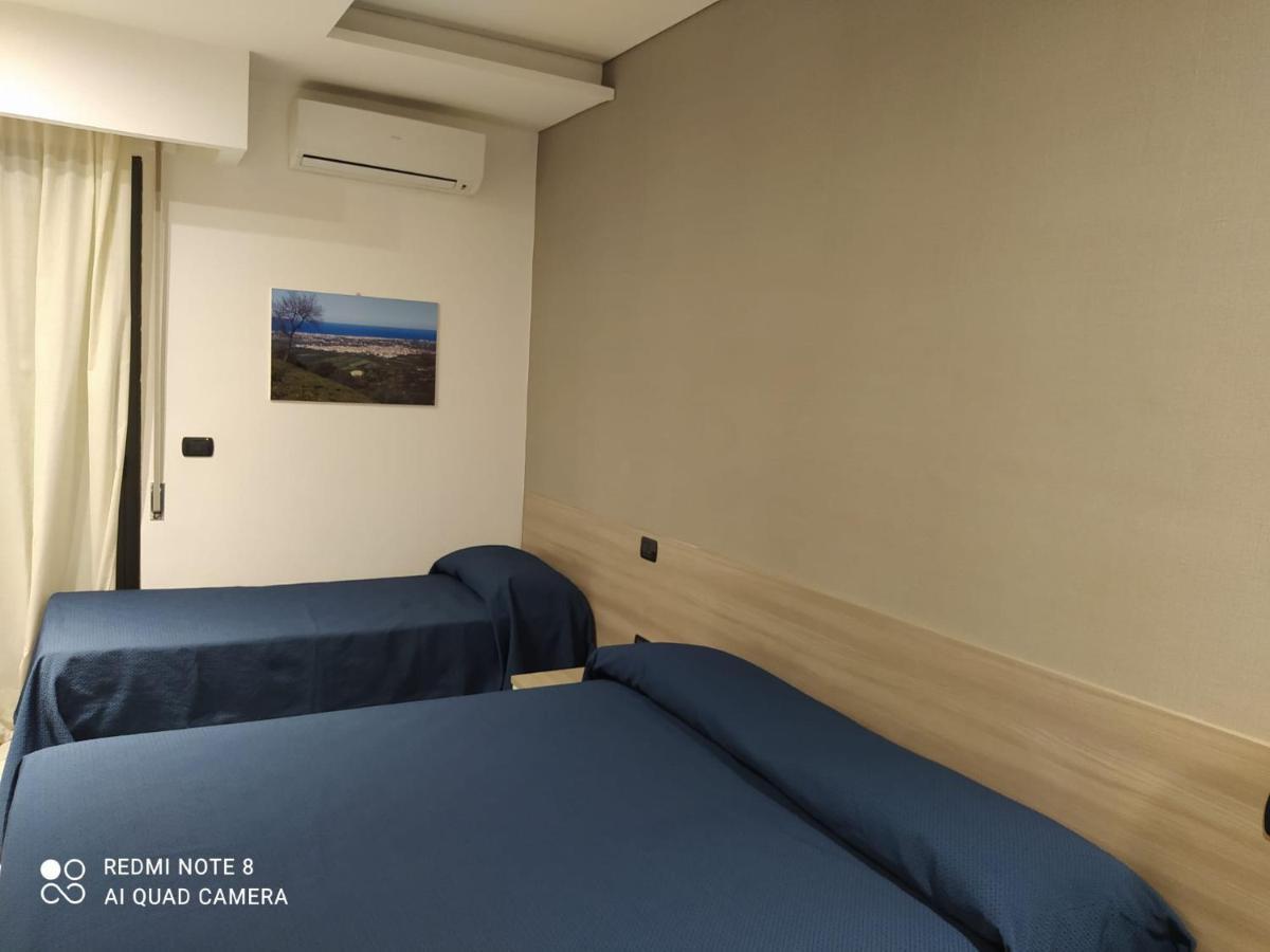 Hotel Poseidon Corigliano Calabro Kültér fotó