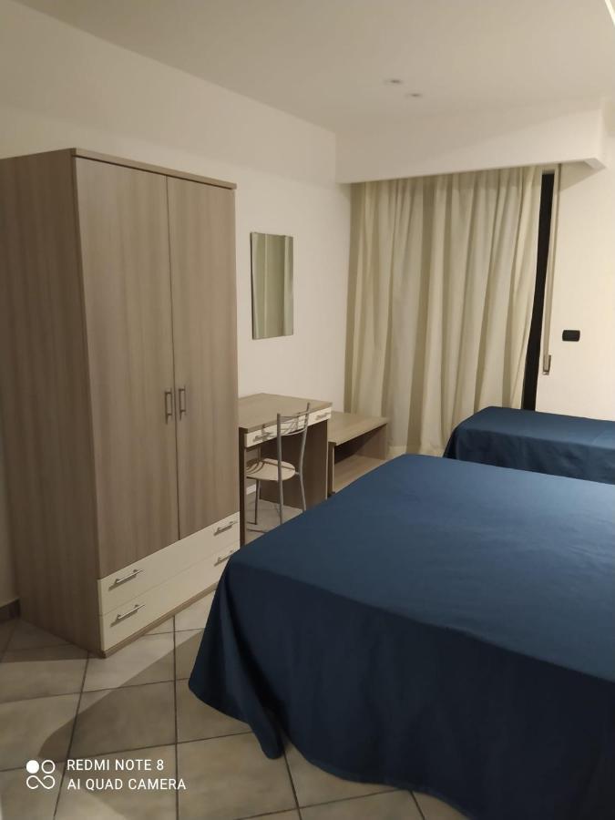 Hotel Poseidon Corigliano Calabro Kültér fotó