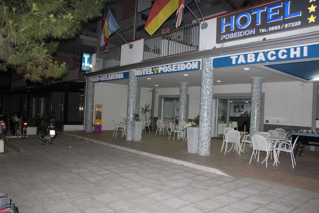 Hotel Poseidon Corigliano Calabro Kültér fotó